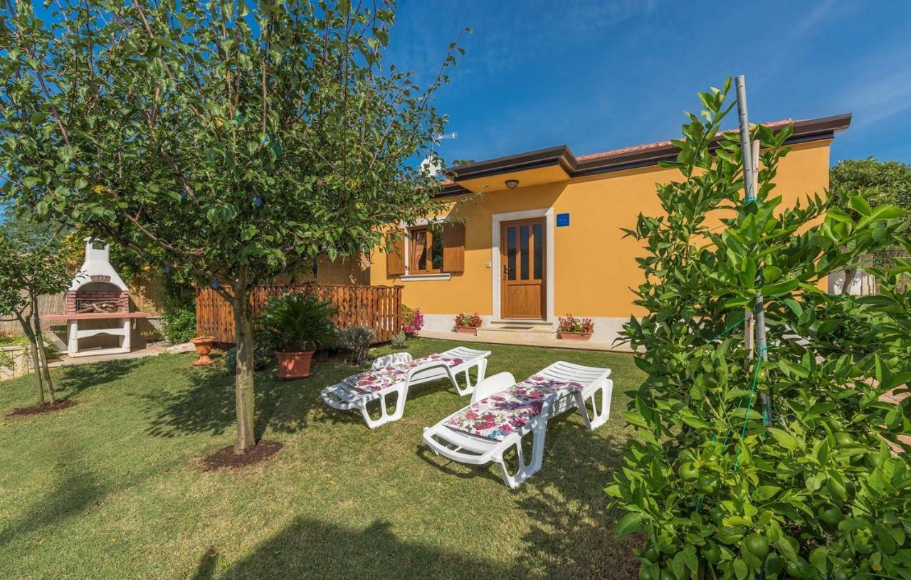 Holiday House Antonio 포레치 외부 사진